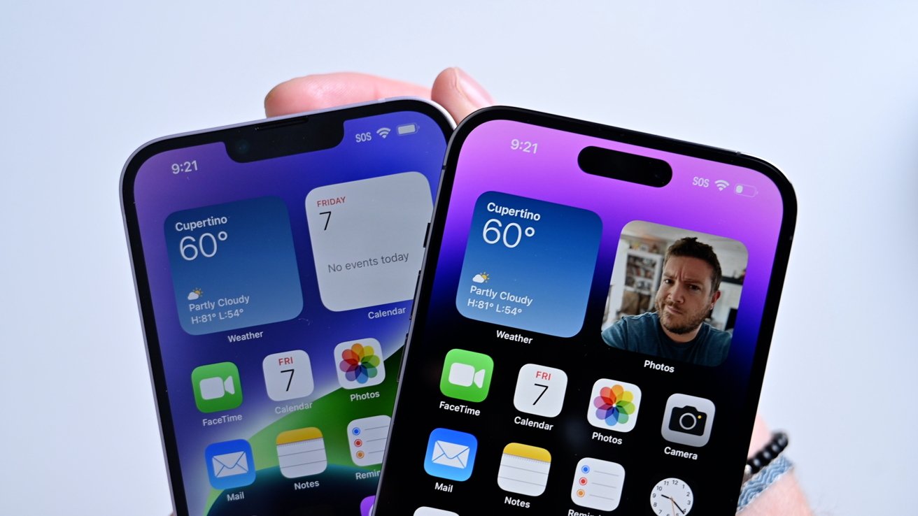 iPhone 14 Plus notch and iPhone 14 Pro Max Dynamic Island