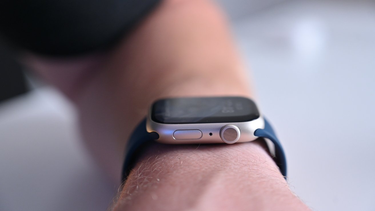 Apple Watch Series 8 seen from the side