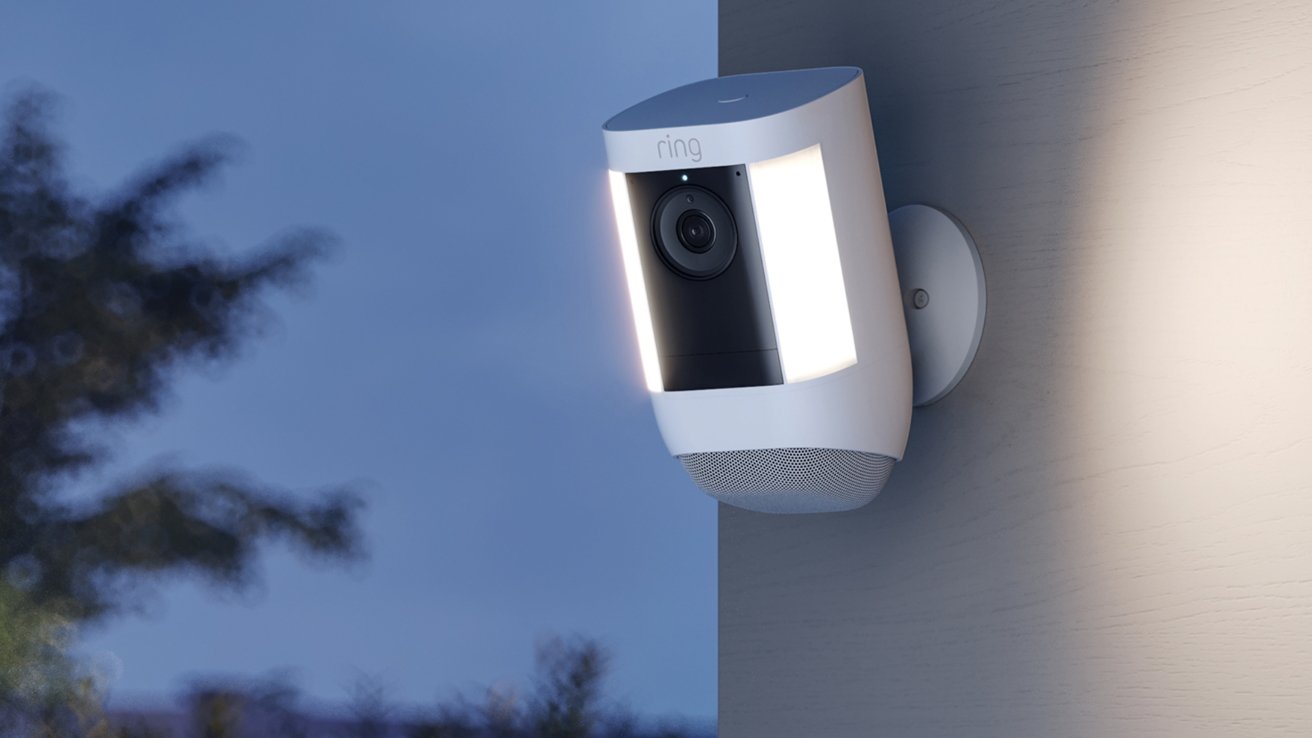 Die Ring Spotlight Cam Pro verfügt über die Birds Eye View-Funktion