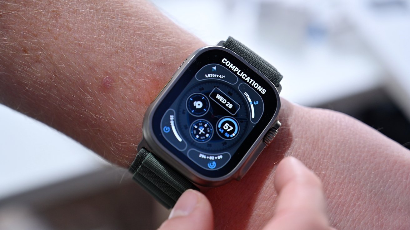 apple watch ultra 2 titanium black blue