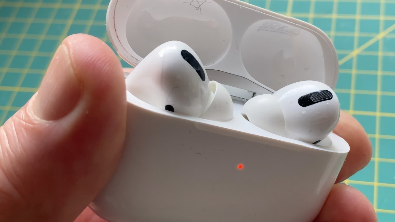 photo of iOS 16.1 won't bring Adaptive Transparency to old AirPods Pro image