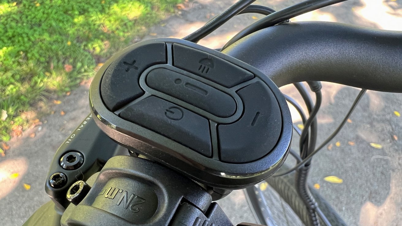 Controller offers quick access to pedal assist and light control settings