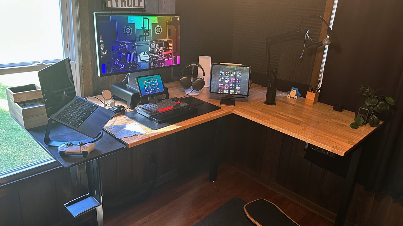 CPU Holder  UPLIFT Desk