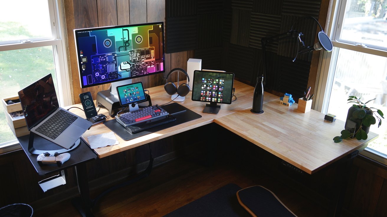 Uplift V2 L-Shaped Custom Laminate Desk Review 