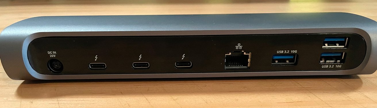 На другой стороне больше разъемов Thunderbolt 4 и USB, а также Gigabit Ethernet.