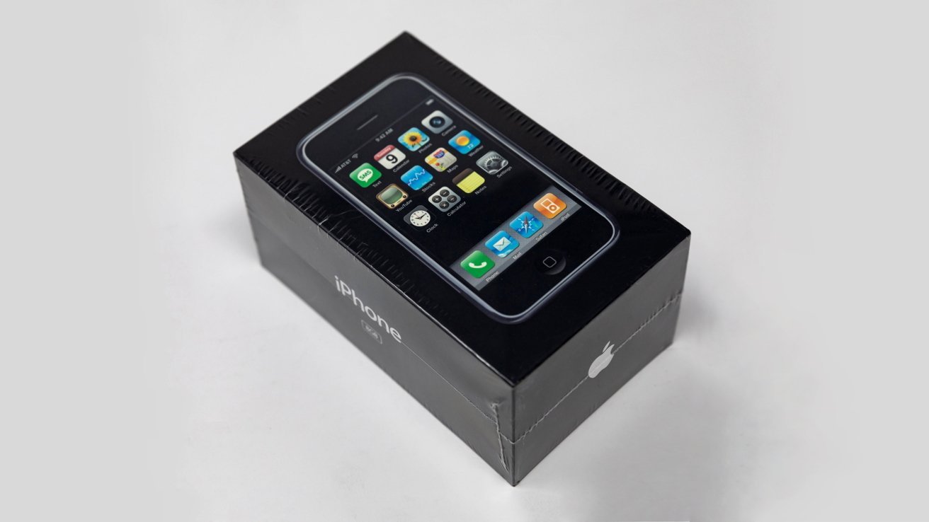 Factory-sealed original iPhone sells for $39,340 at auction - AppleInsider