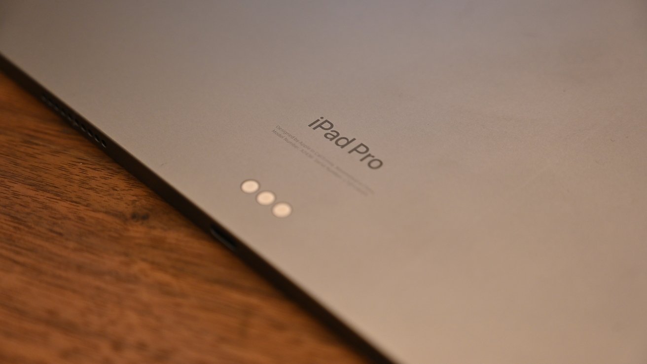 New iPad Pro logo on the back