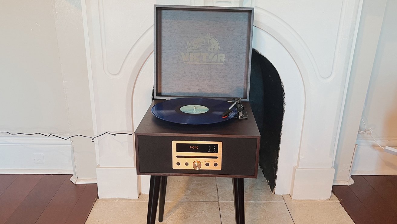 Victor Newbury Music Center review: an attractive, well-designed record player with bonus features