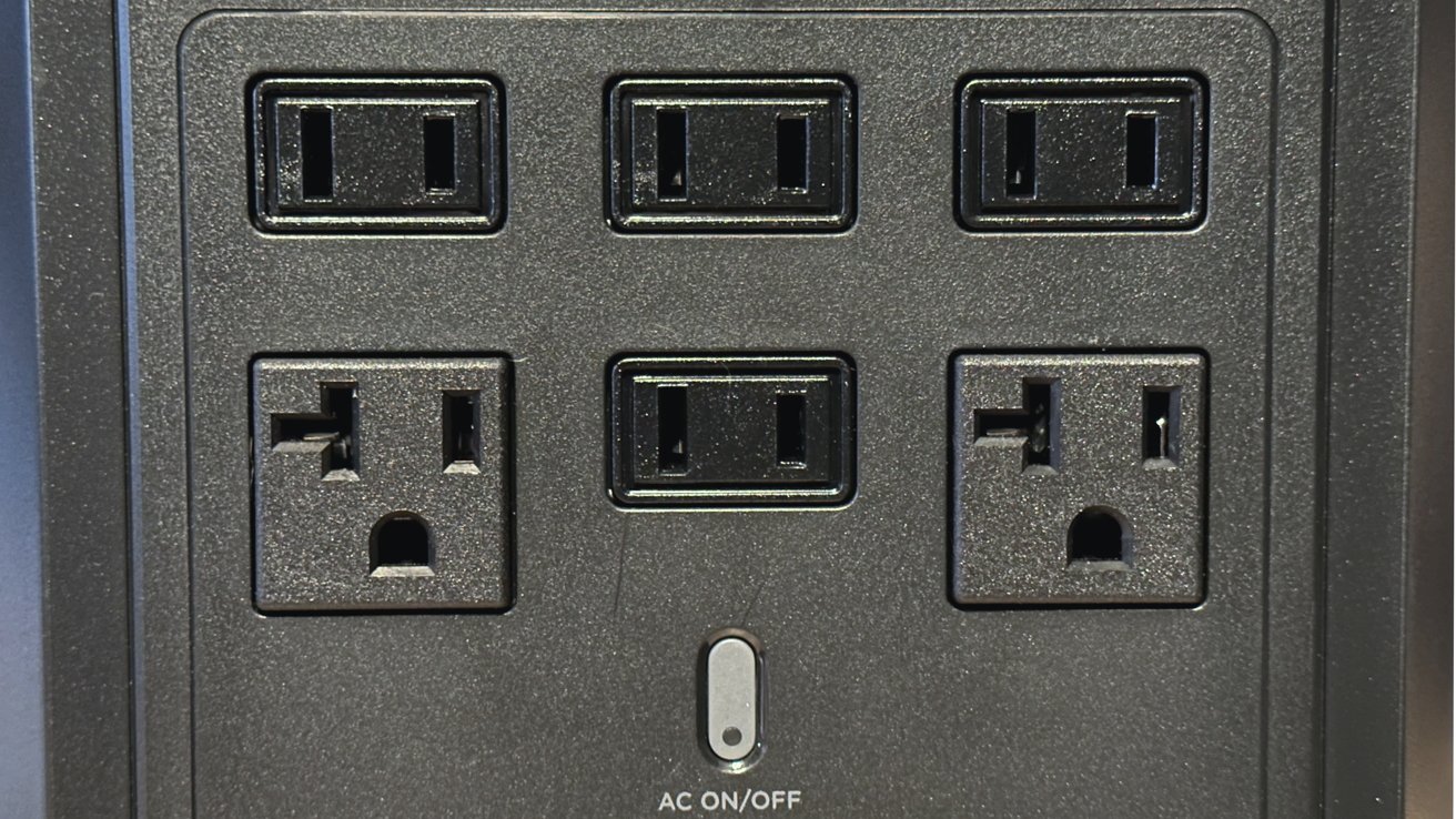 There are six AC outlets