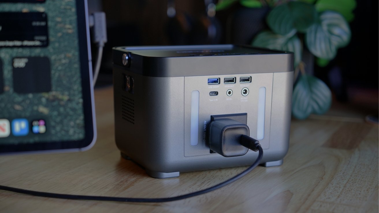 DBPower Portable Power Station review: A balance of utility ...