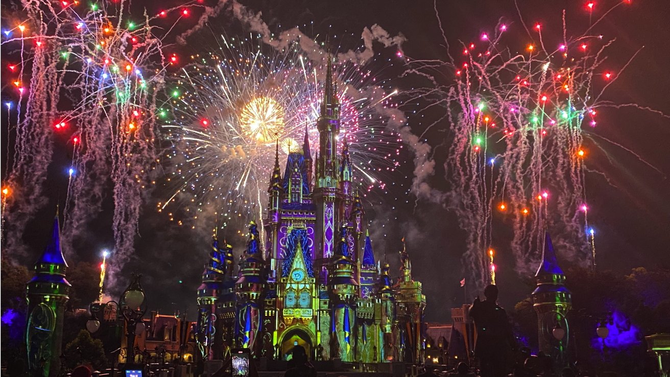 Are you ready to see an Apple logo on the front of Cinderella's Castle?