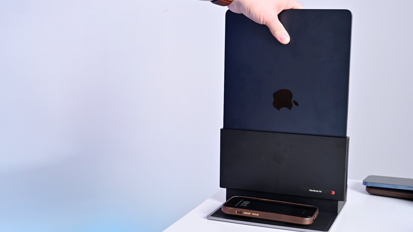 Brydge ProDock review: A vertical Thunderbolt 4 docking station for modern  Macs