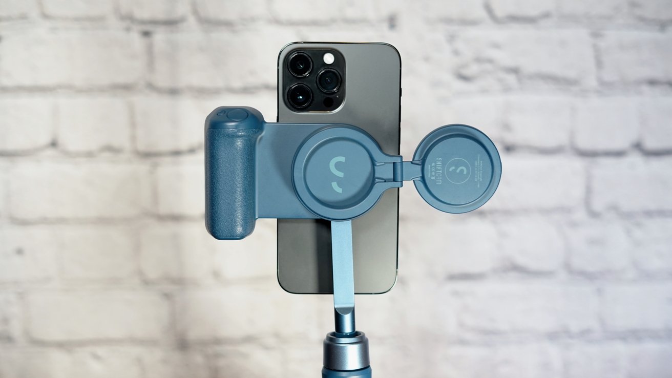 ShiftCam SnapGrip review: Better iPhone photos with MagSafe - iPhone  Discussions on AppleInsider Forums