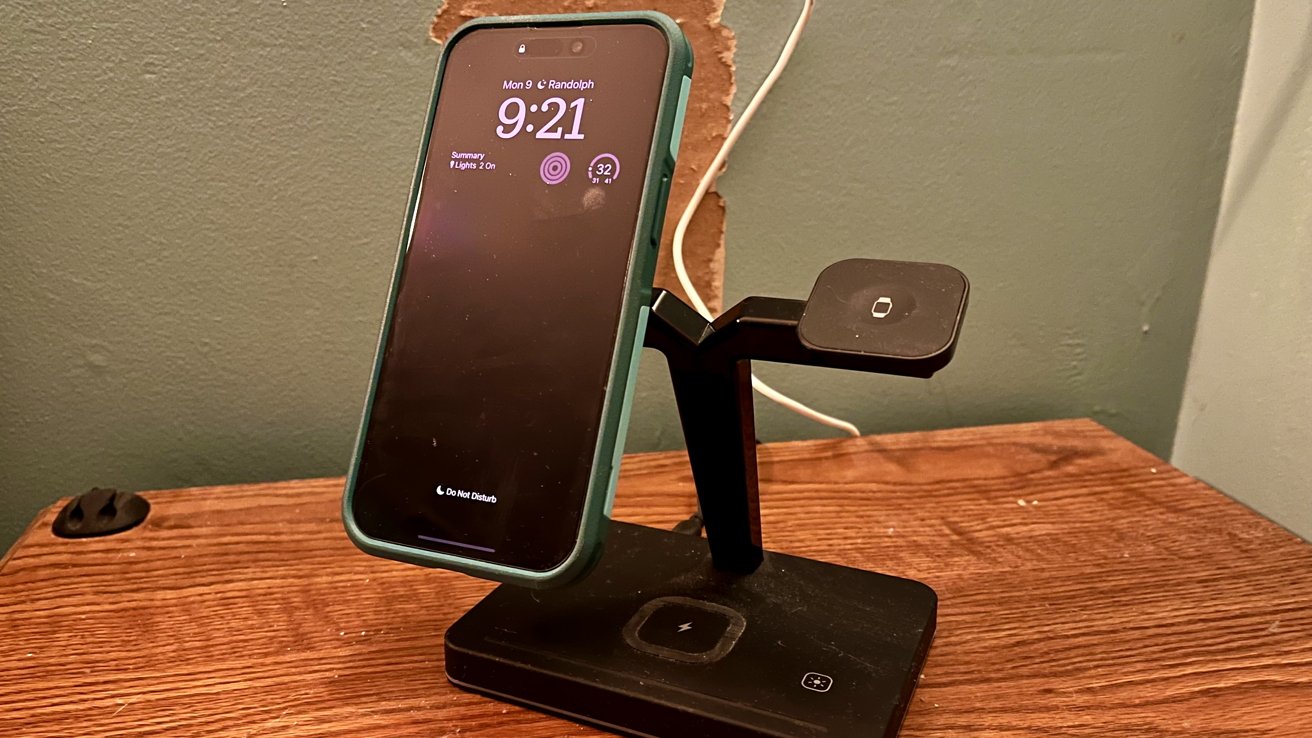 MGG Wireless Charging Station review: You get what you pay for | Relic Tech 52368 104391 377C21BC C4BE 4C9E 9F94 7AF64615BAB2