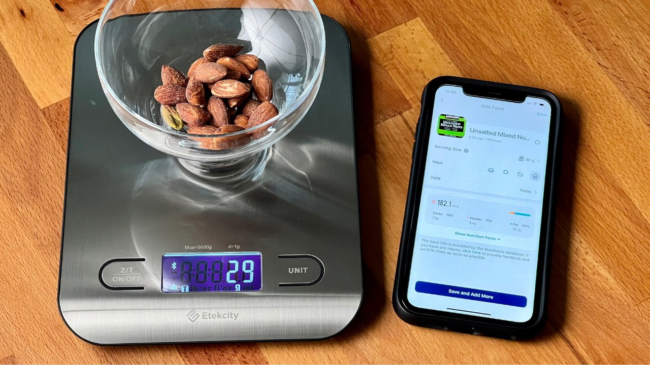 Keep track of your macronutrients with the Etekcity ESN-C551S food scale