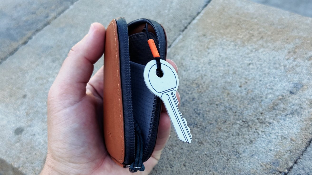 card pocket key loop