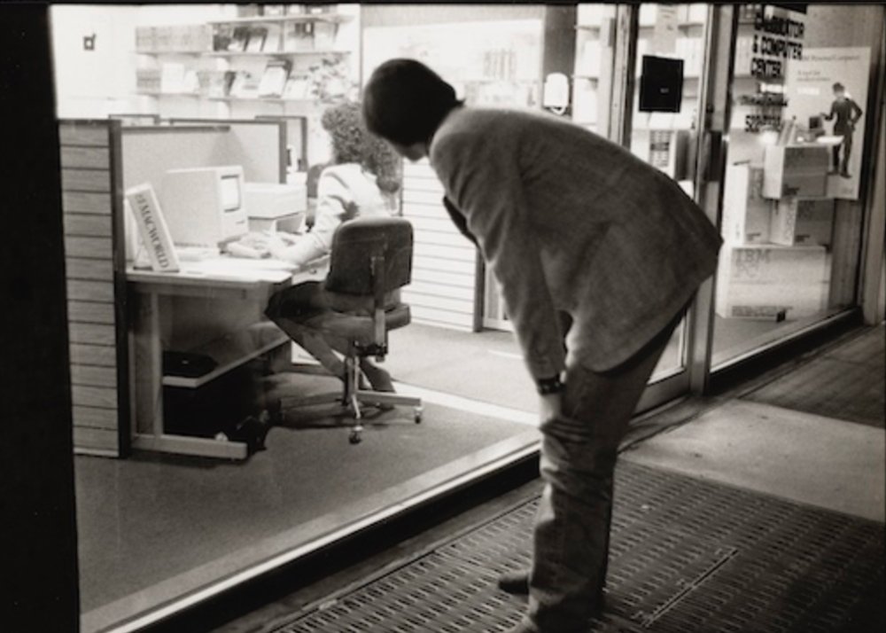 Steve Jobs in 1984, spotting someone working at a Mac. Source: Steve Jobs Archive