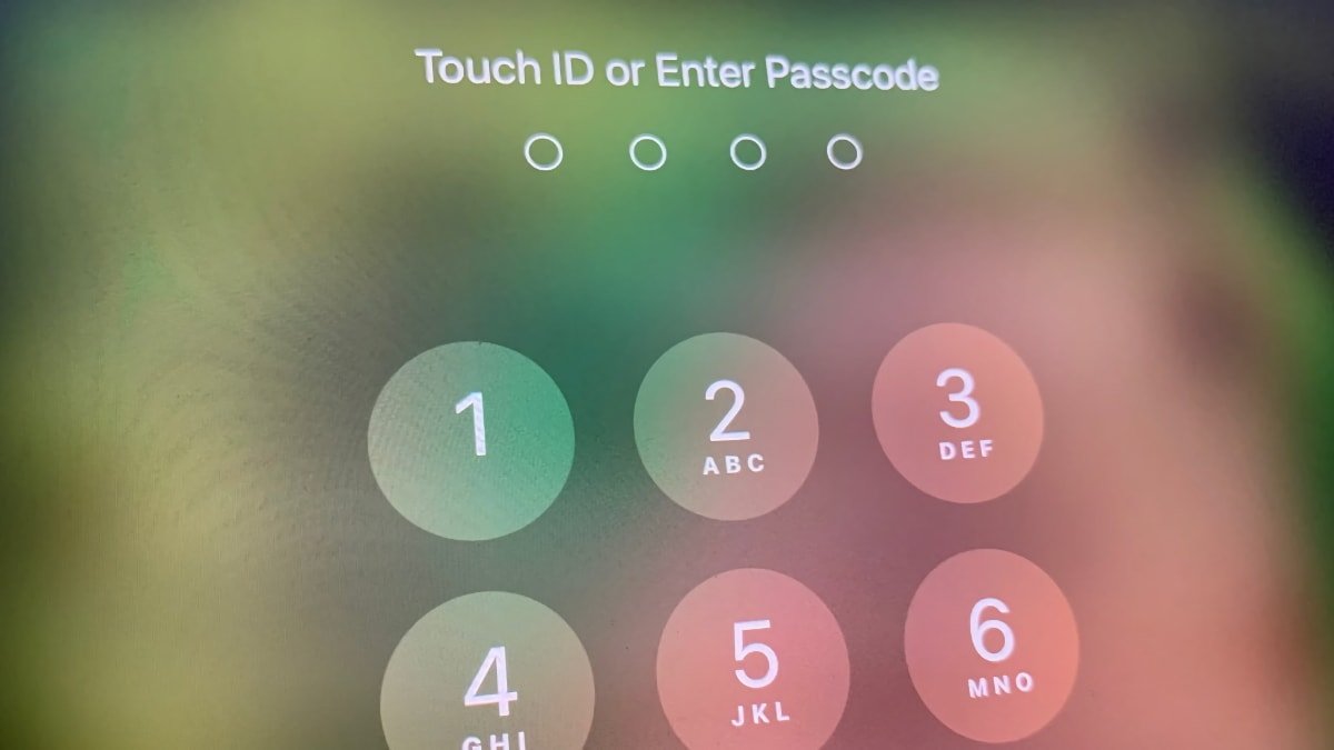 iPhone passcode