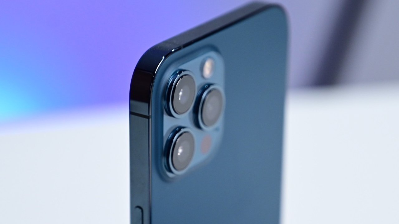 Not everyone needs the latest iPhone camera, but everyone can save money. 