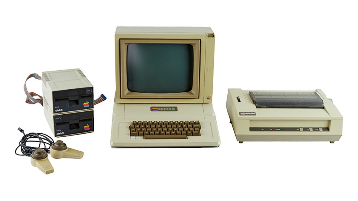 Apple II Plus computer