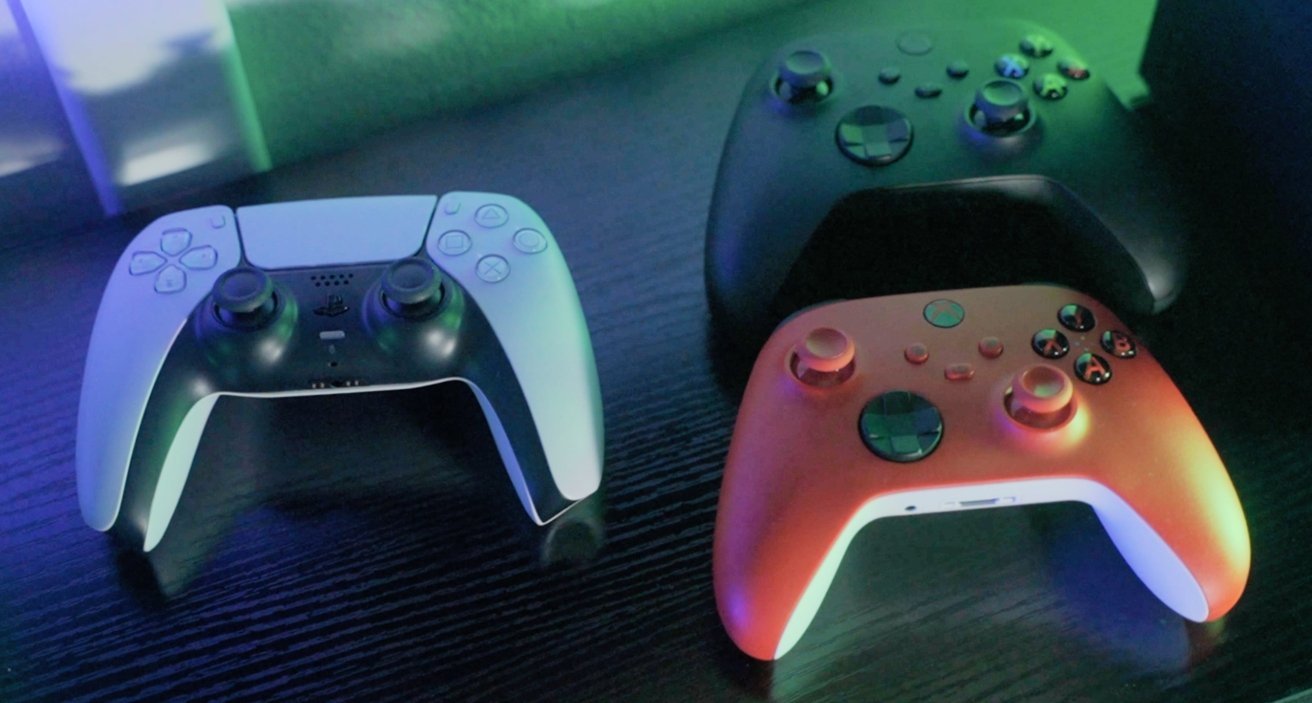 You really should pair game controllers to your devices before you play. 