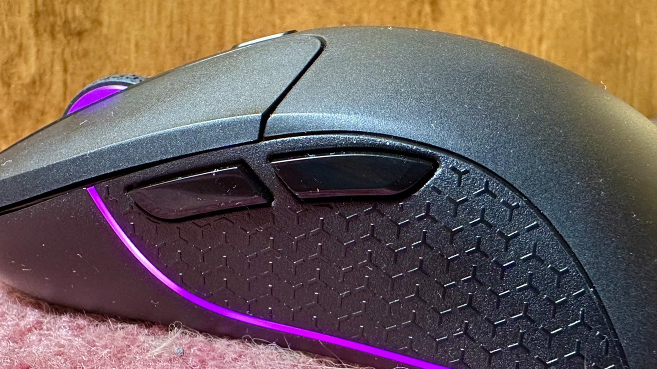 Side buttons on the Keychron M3 Wireless Mouse