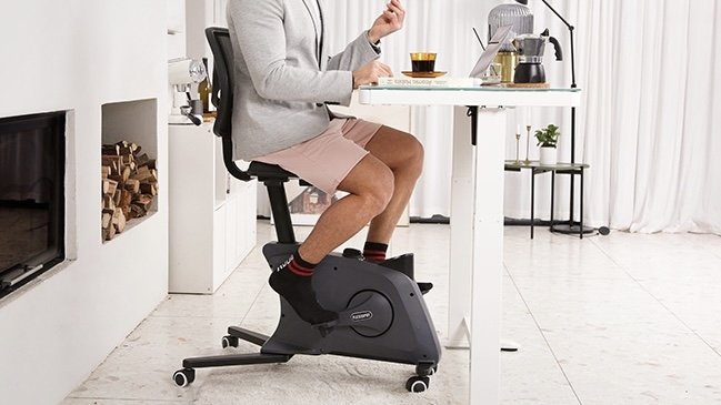 The Sit2Go is best suited for taller desks to allow knees to comfortably roam beneath. Sit2Go is not suggested for taller individuals.