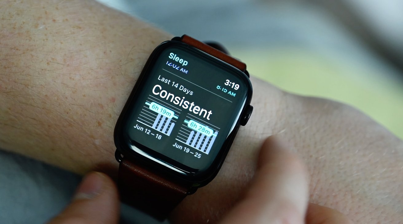 Apple Watch spots undiagnosed heart problem in author