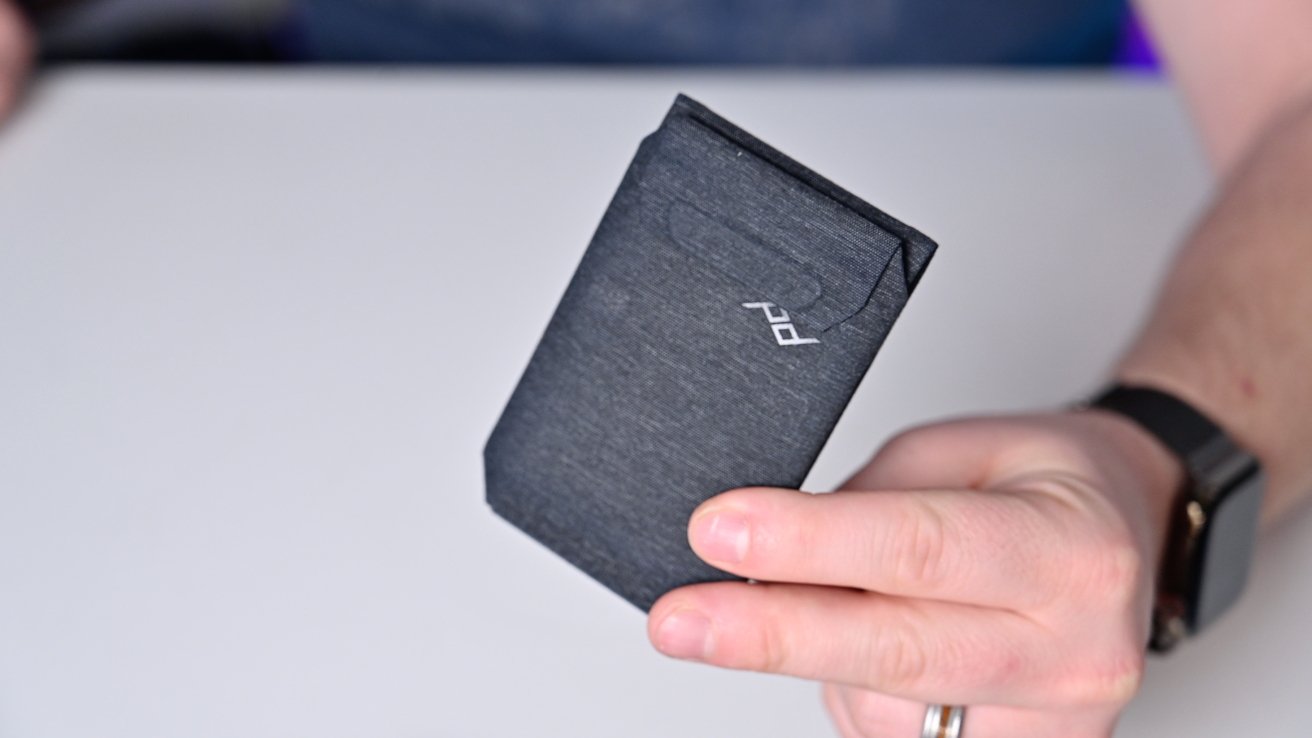 Review: Ekster's MagSafe Wallet is a Slim Alternative to Apple's Wallet -  The Mac Observer