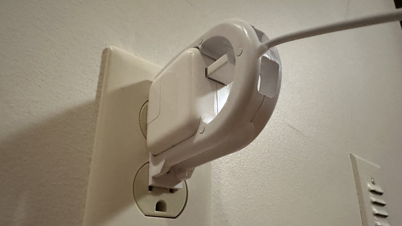 As can be seen, the screw slot for the Lock Socket overlaps with the other outlet. May be an issue depending on the size of the wall plate.