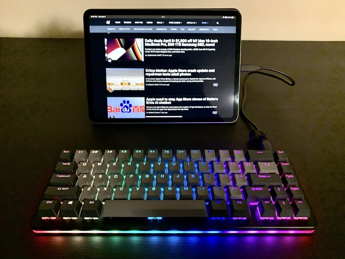 Yes, it even works on an iPad Pro &mdash;  with the right cable