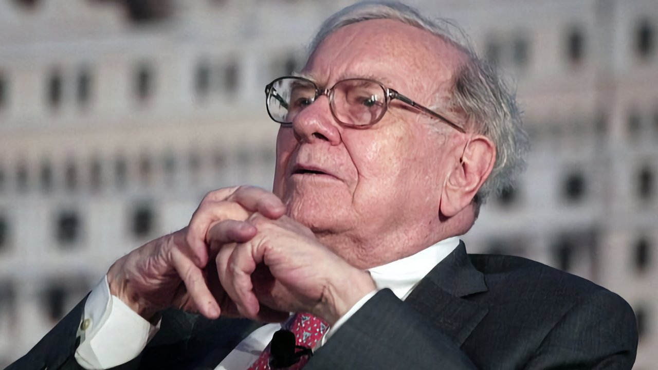 Apple's iPhone is crucial to modern life, says Warren Buffett