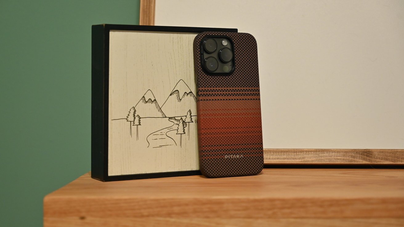 Pitaka MagEZ 4 case is now available for Galaxy S24 series