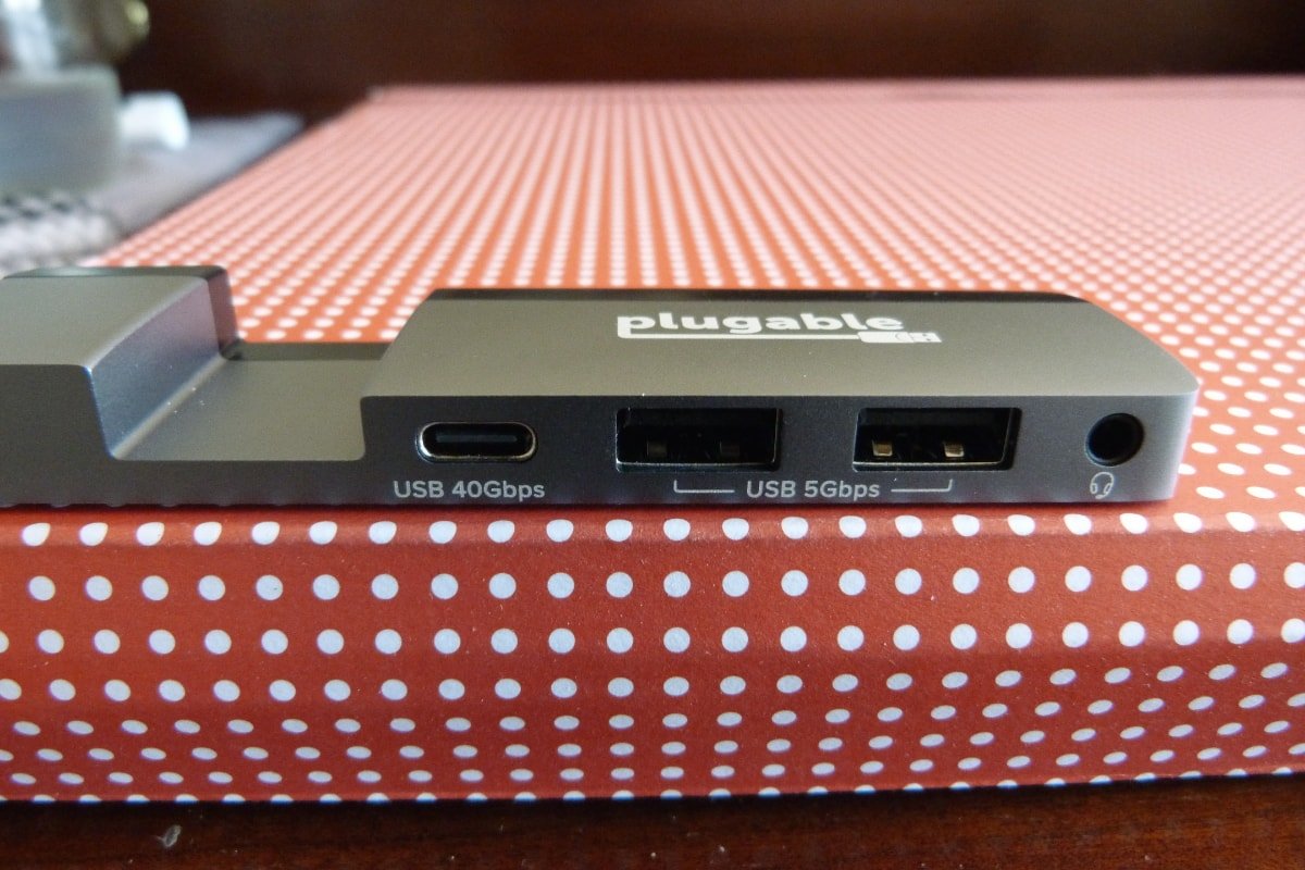 Plugable USB-C 7-in-1 Hub with Ethernet