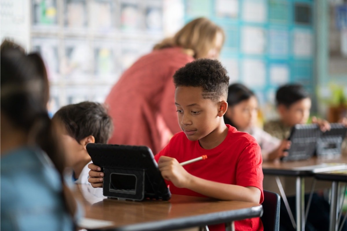 Downey Unified's elementary schools and middle schools provide every student with an iPad