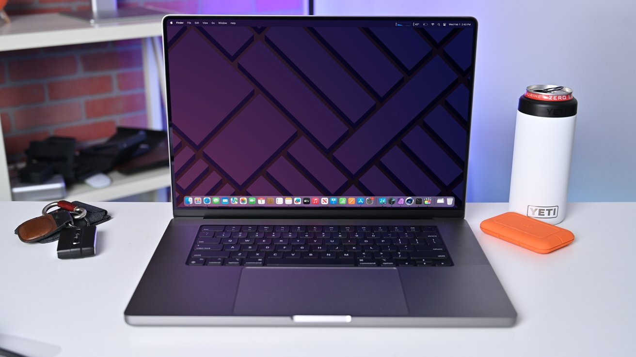 A current M2 Max MacBook Pro