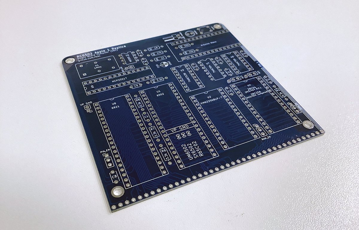 RC6502 replica Apple I PCB.