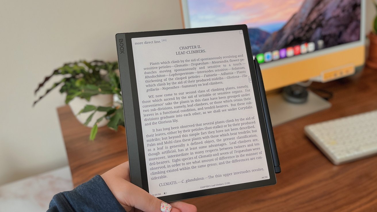 Reading on the Tab Ultra C is fantastic, thanks to its e-ink display
