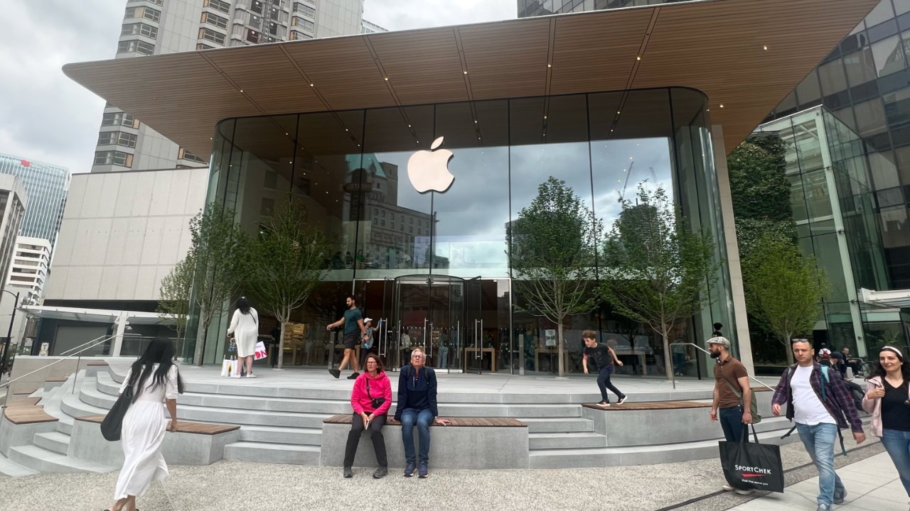 photo of Inside Apple Pacific Center: Vancouver's gorgeous store image