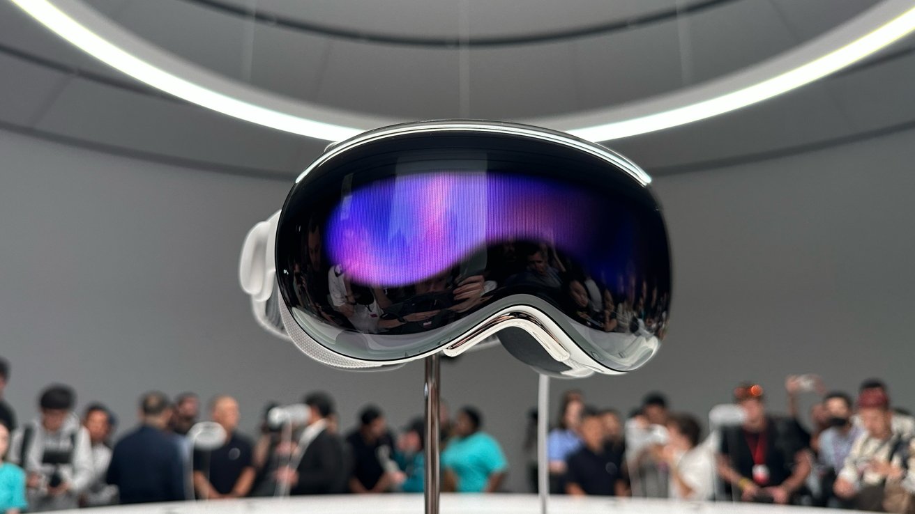 Apple more than halves Vision Pro orders