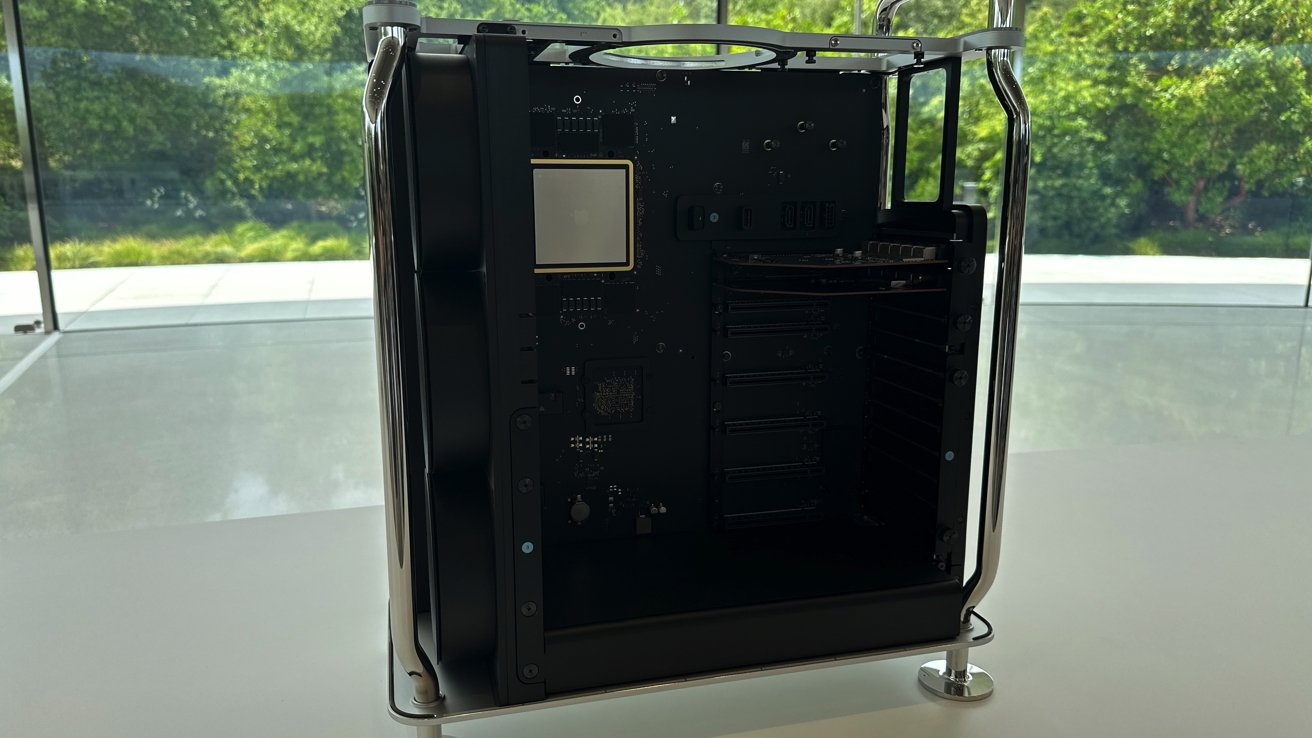 We had the “cheese grater” and the “trash can” - what do we call the new  Mac Pro? : r/mac