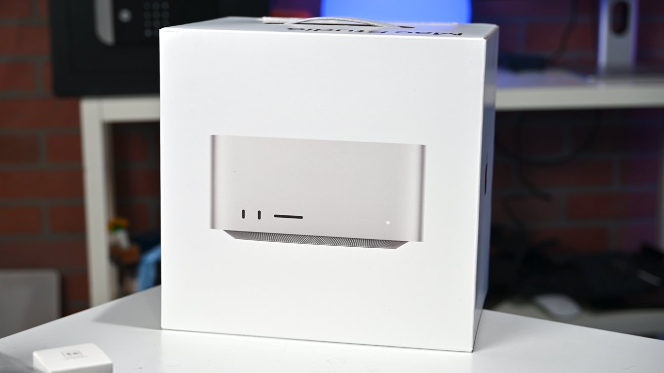 Mac Studio box