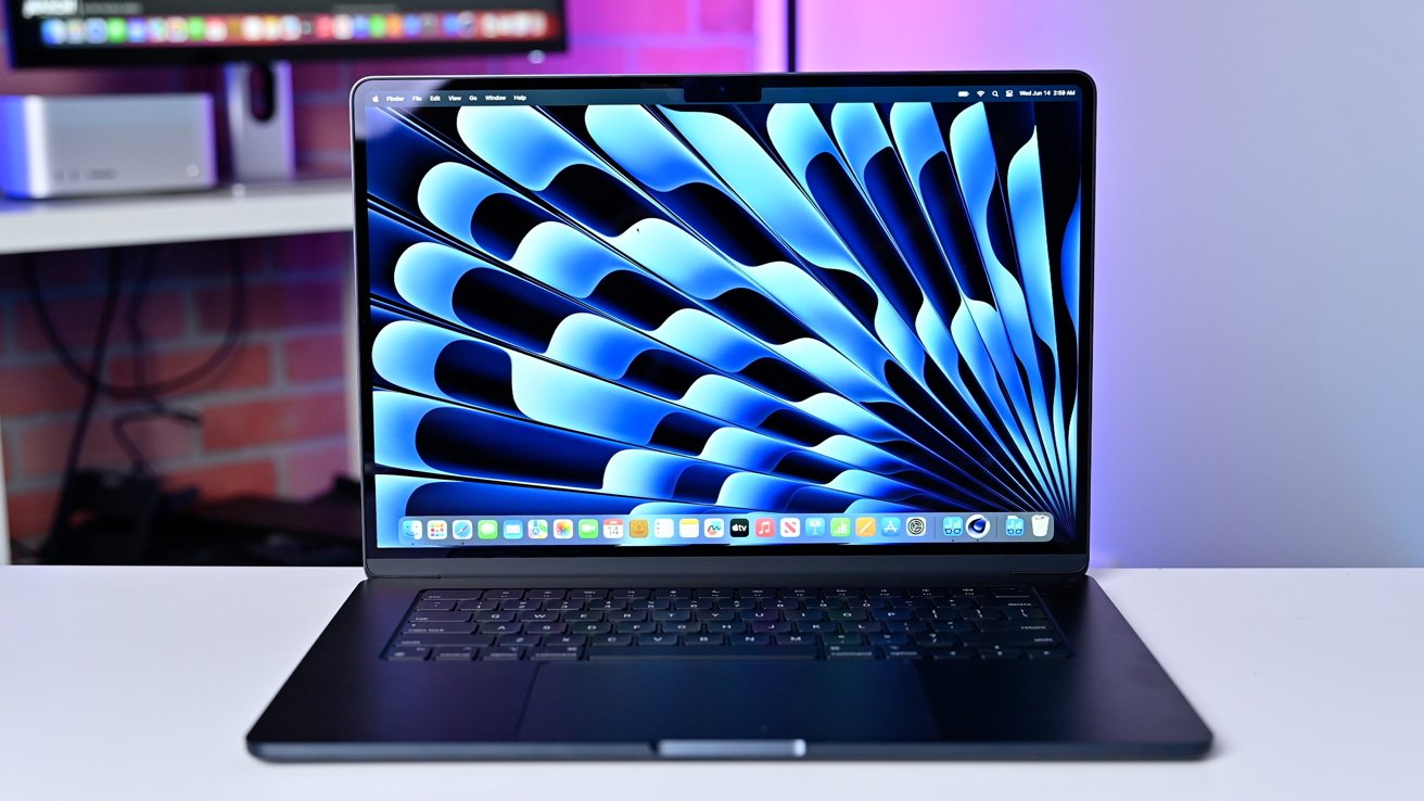 Macbook Air M2 15インチ ミッドナイト