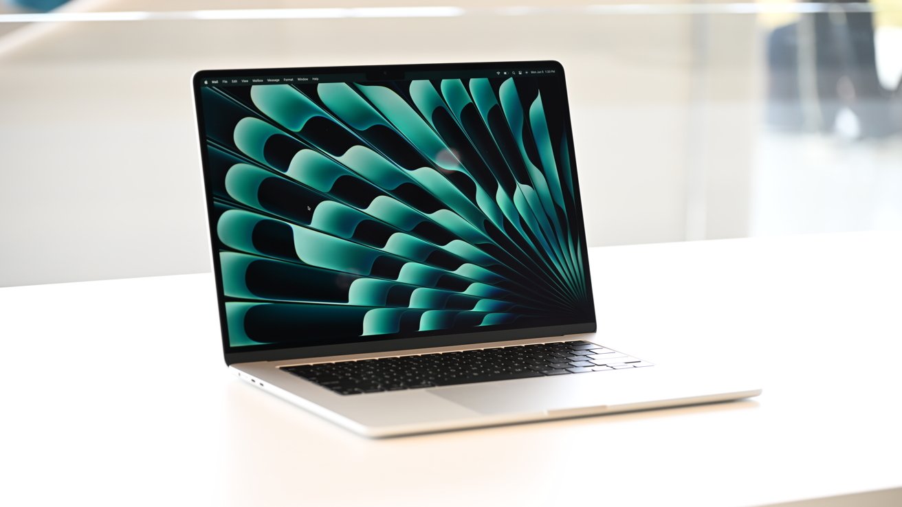 MacBook Air 15-inch Review: All the laptop that you'll ever need