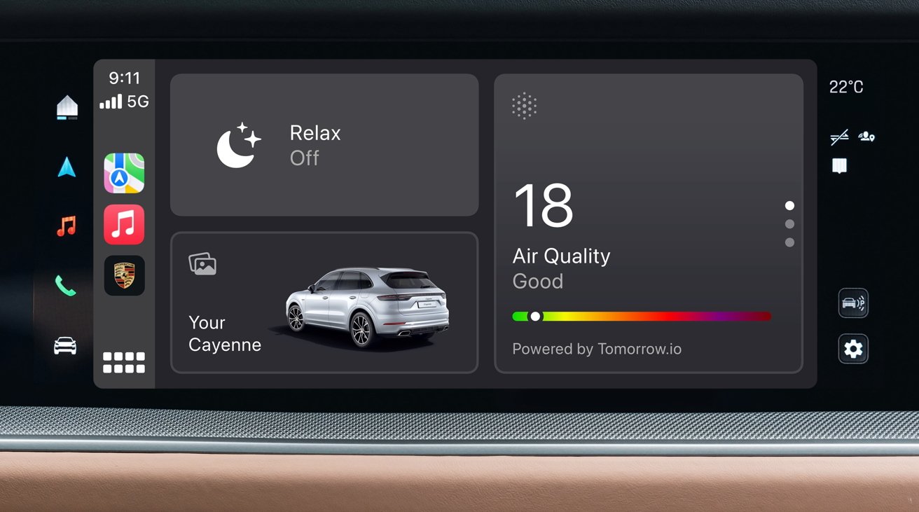 Porsche controls within CarPlay