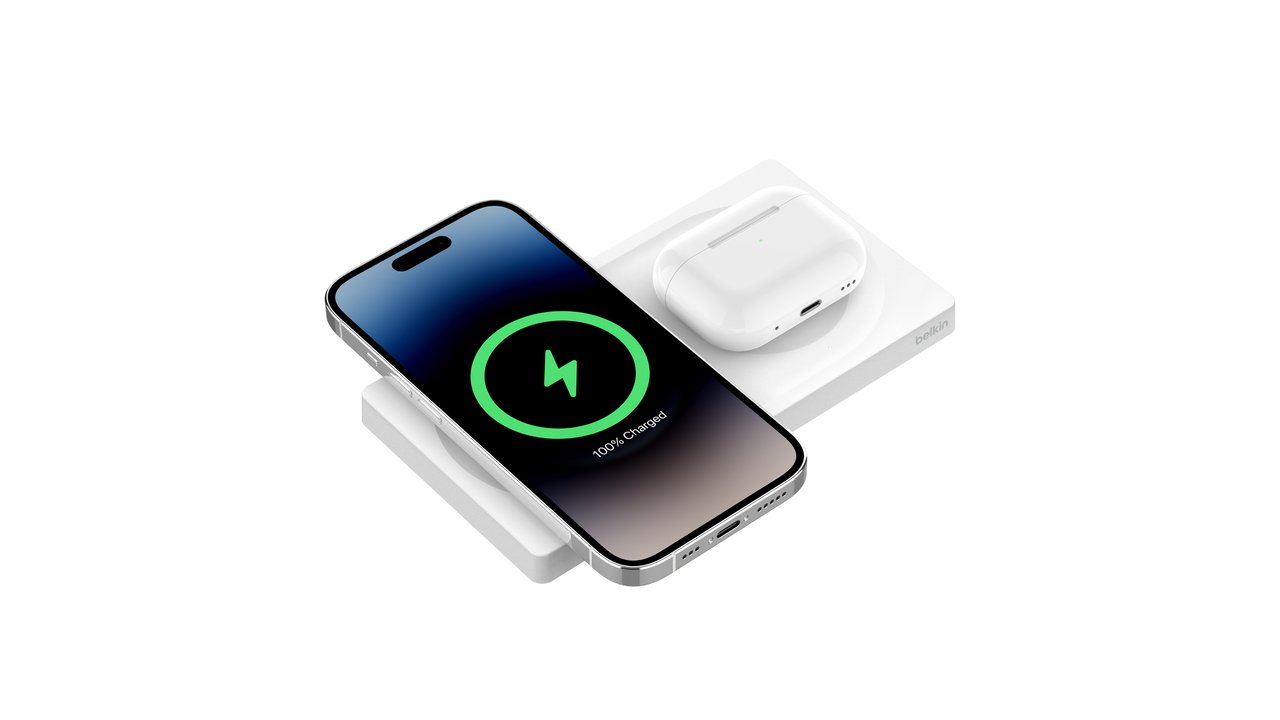 Buy Belkin 3-in-1 MagSafe Wireless Charging Pad - White, Mobile phone  chargers