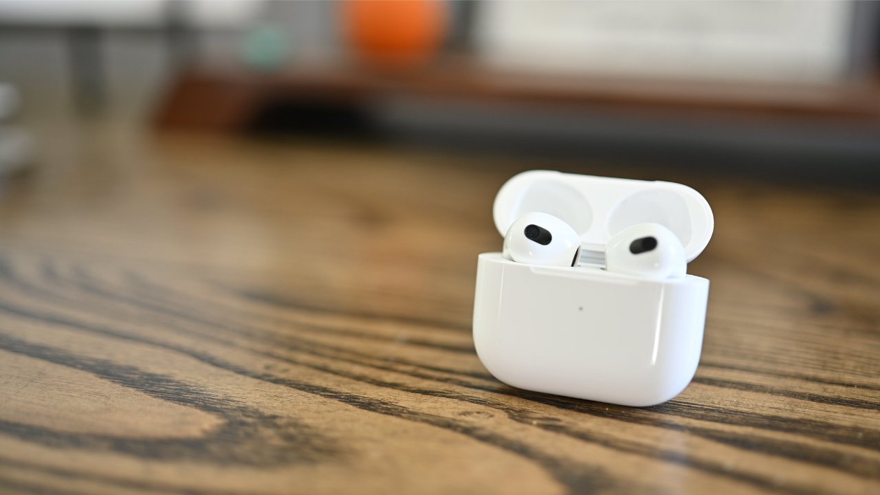 Refurbished AirPods 3 now available at lower price