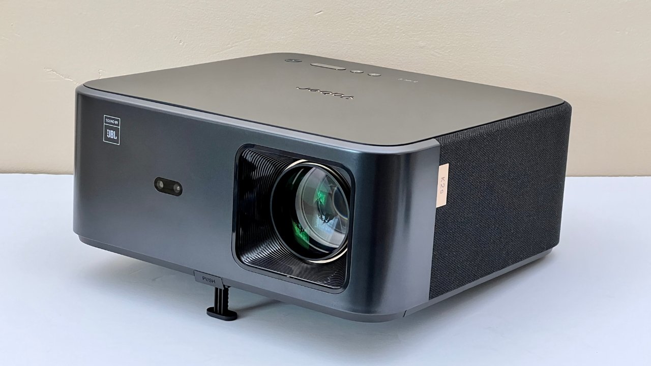 Watching  Prime Video Movies With Smart Projectors