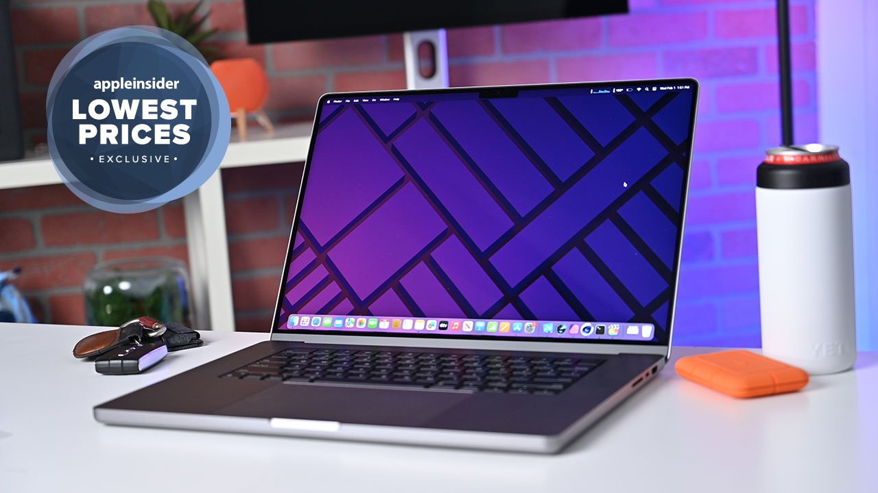 AppleInsider on X: 2021 MacBook Pro deals are here! Save up to $200 on new  14-inch and 16-inch models with this exclusive promo code. #AppleEvent  #MacBookPro   / X