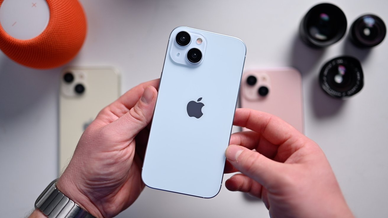 Alleged iPhone 14 Pro colors shown in new dummy pictures and video -   News